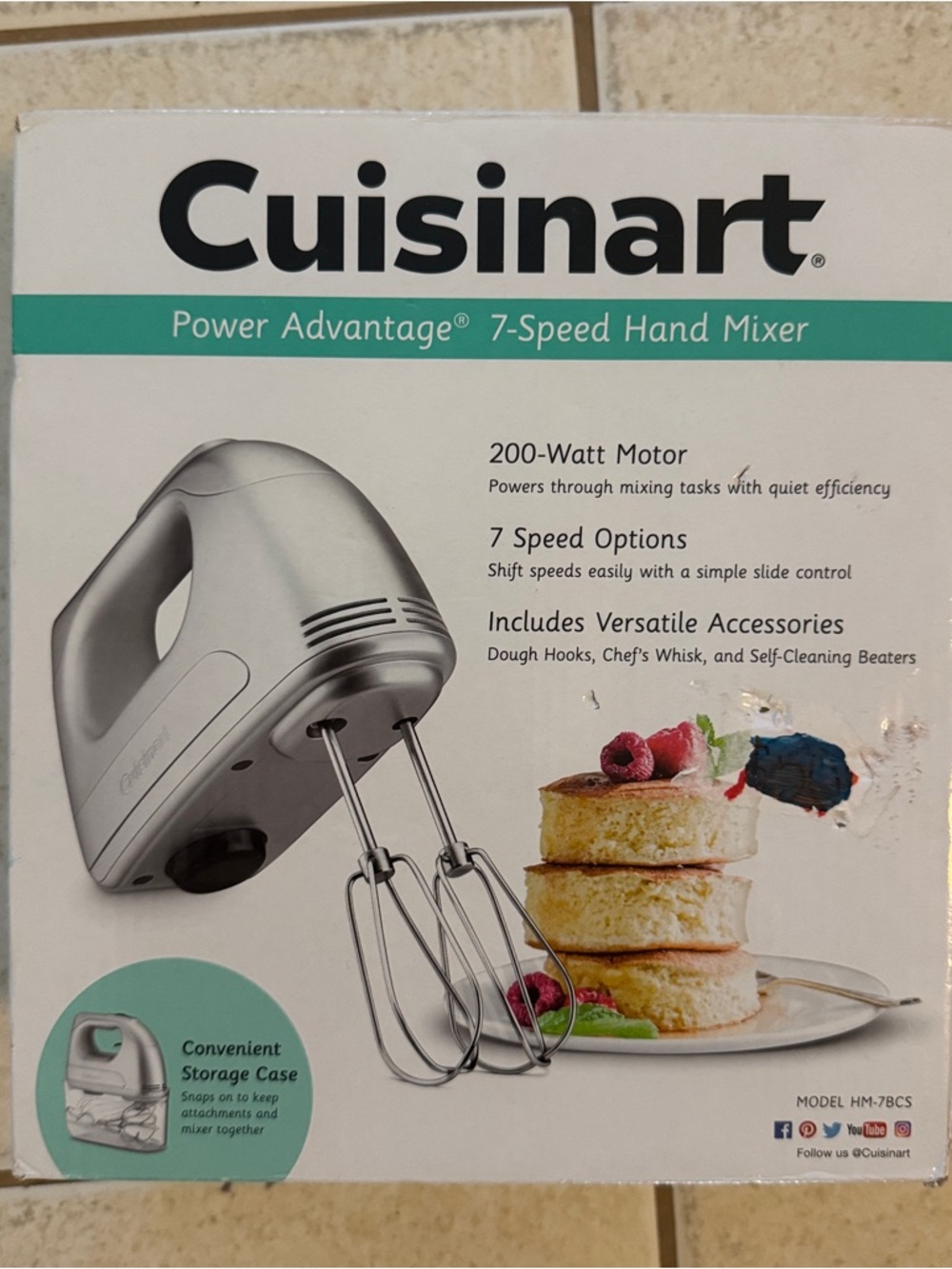 Cuisinart 7-Speed Hand Mixer in Silver and Teal Accent